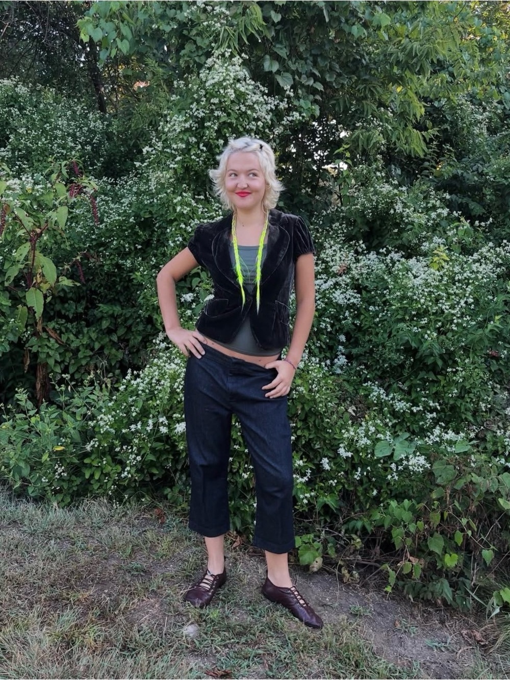 Classic Black Cropped Wide-Leg Sailor Capris for Women